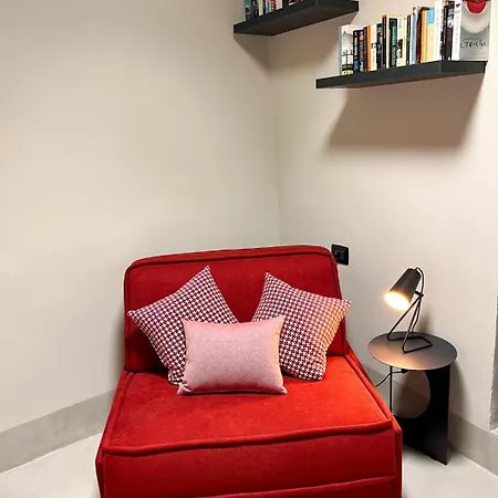 Elegante Trilocale Zona Acquario-ianuamaris Διαμέρισμα *
